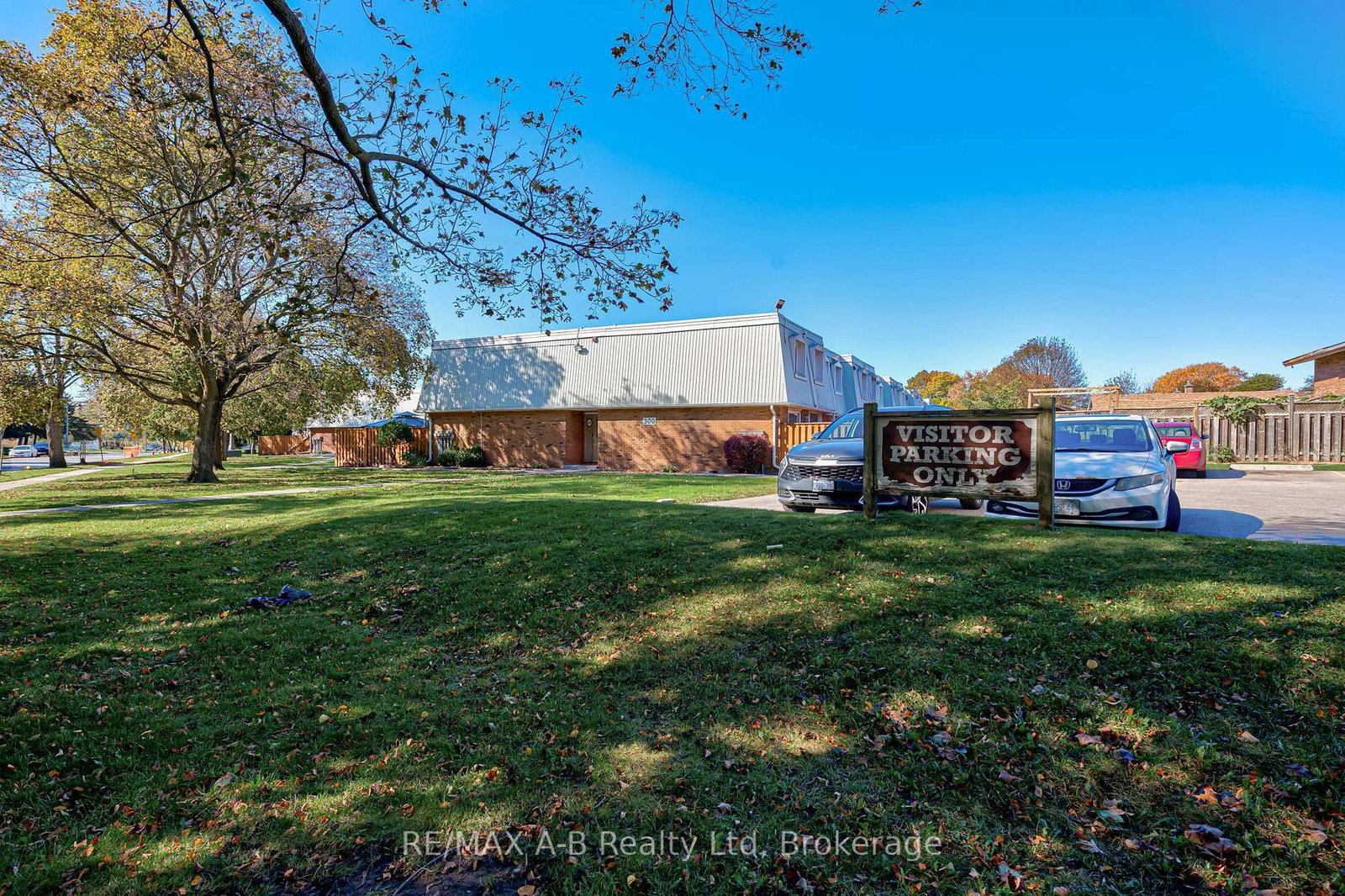 300 Traynor Avenue • #7 • Kitchener, ON photo 42