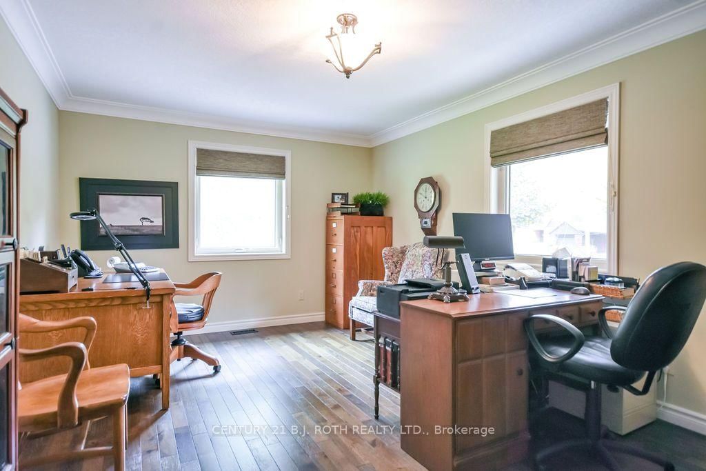 1029 & 1031 COWBELL Lane • Gravenhurst, ON photo 17