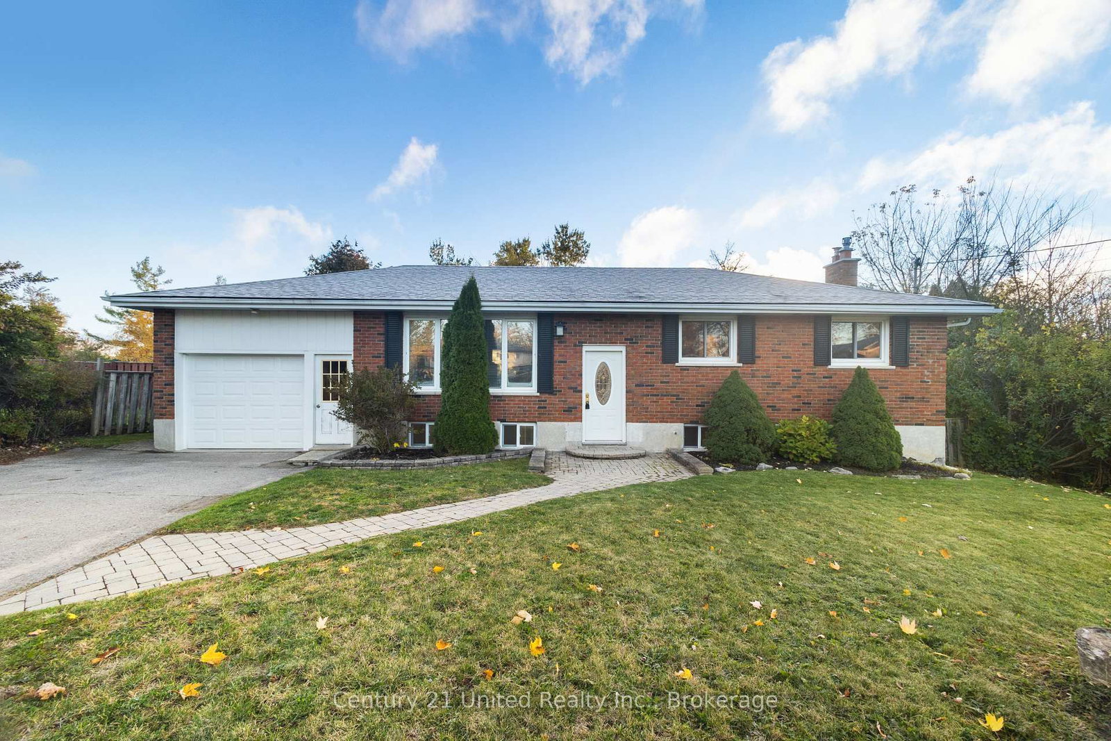 649 Garden Road • Selwyn, ON photo 1