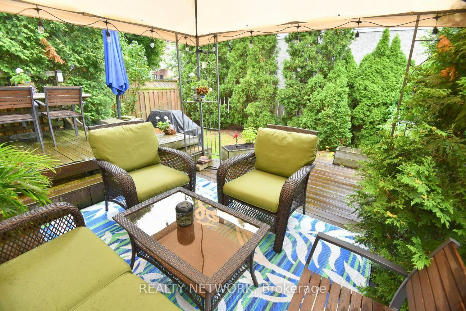 130 Charing Drive • Hamilton, ON photo 33