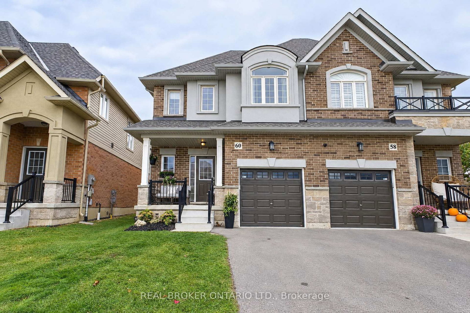 60 Starling Drive