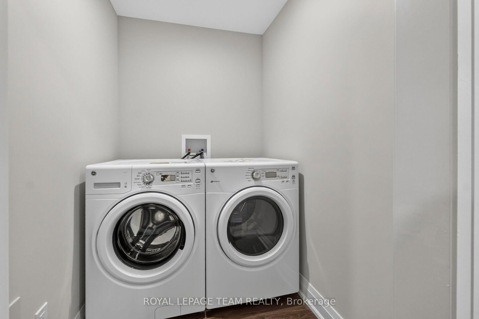 2-336 Tweedsmuir Ave, Ottawa, view 32