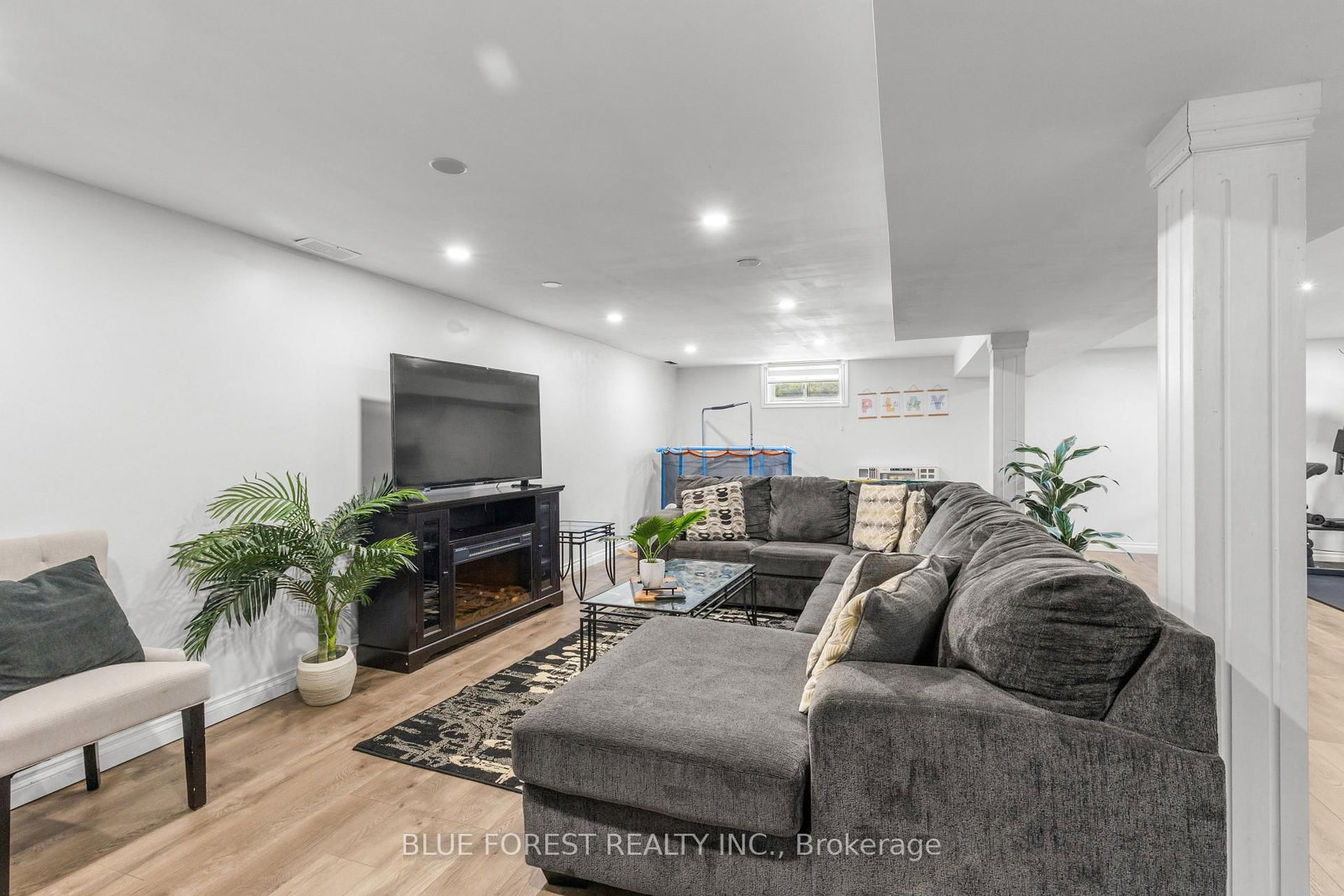 42 Dunwich Drive • St. Thomas, ON photo 25