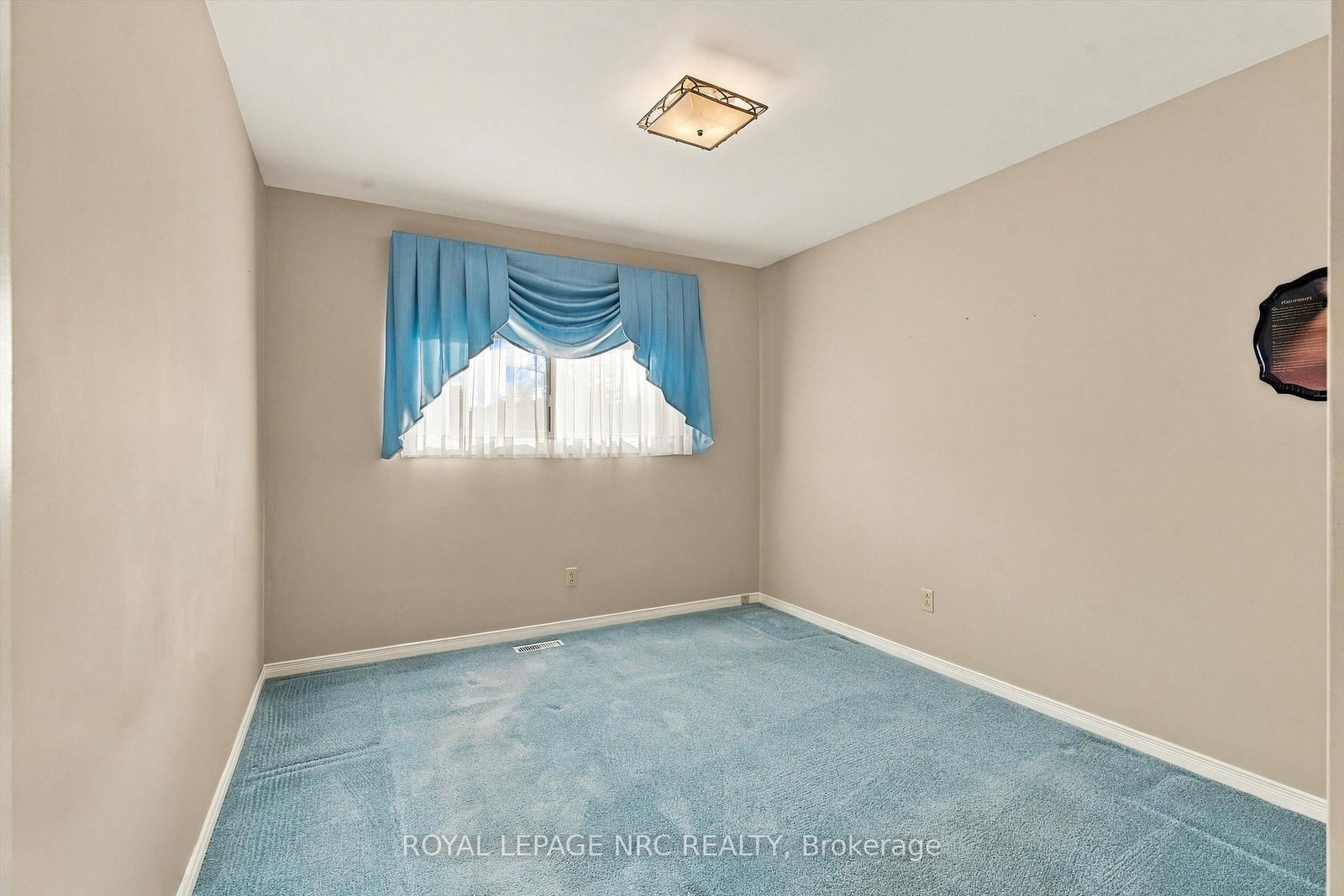 13 Hardwood Grove • St. Catharines, ON photo 17