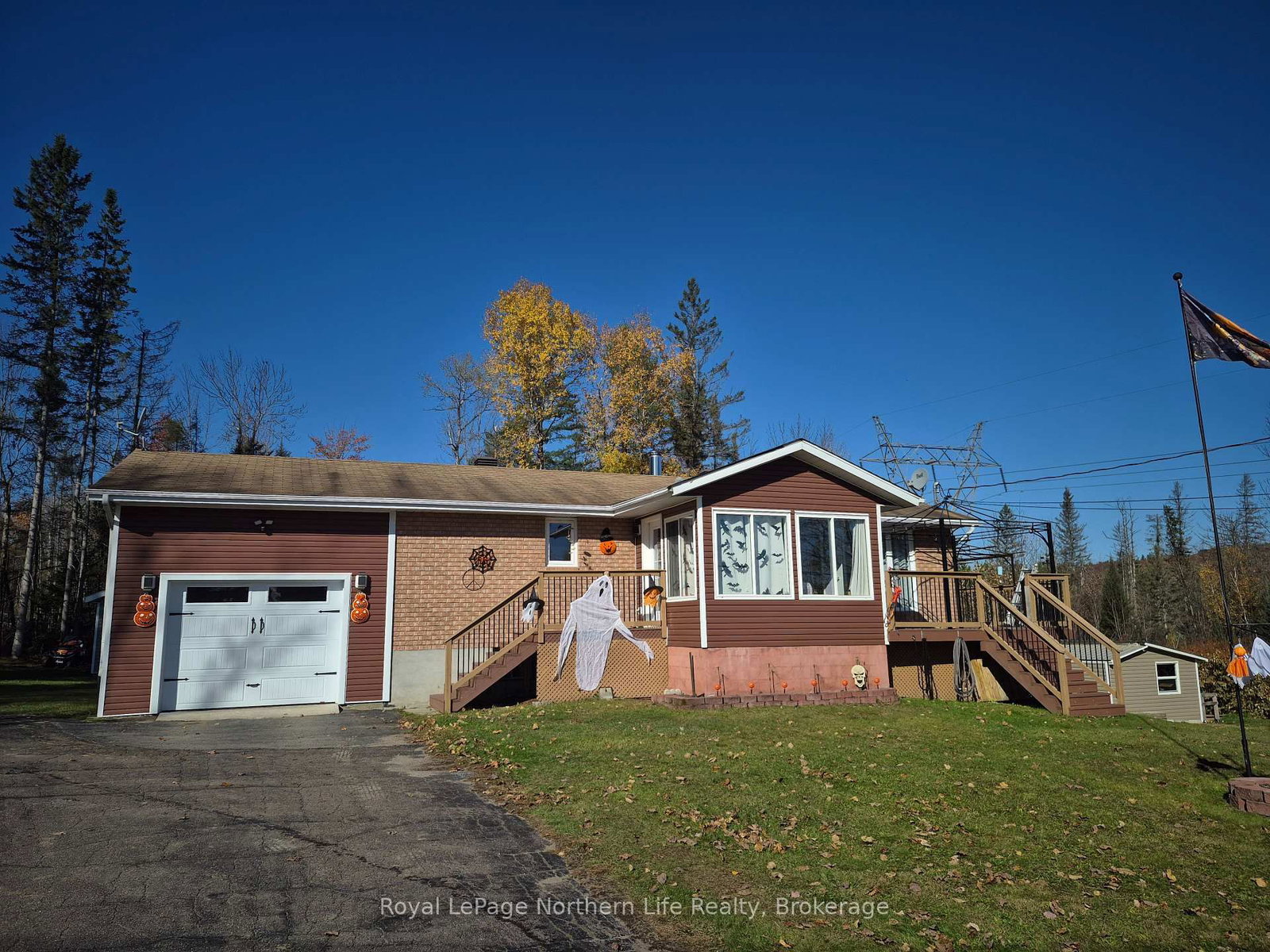 67 CHENIER Road • Papineau-Cameron, ON photo 1