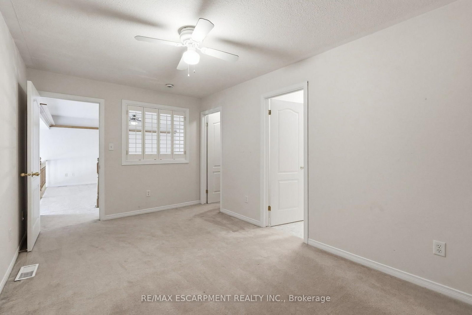 212 Stonehenge Drive • #41 • Hamilton, ON photo 27