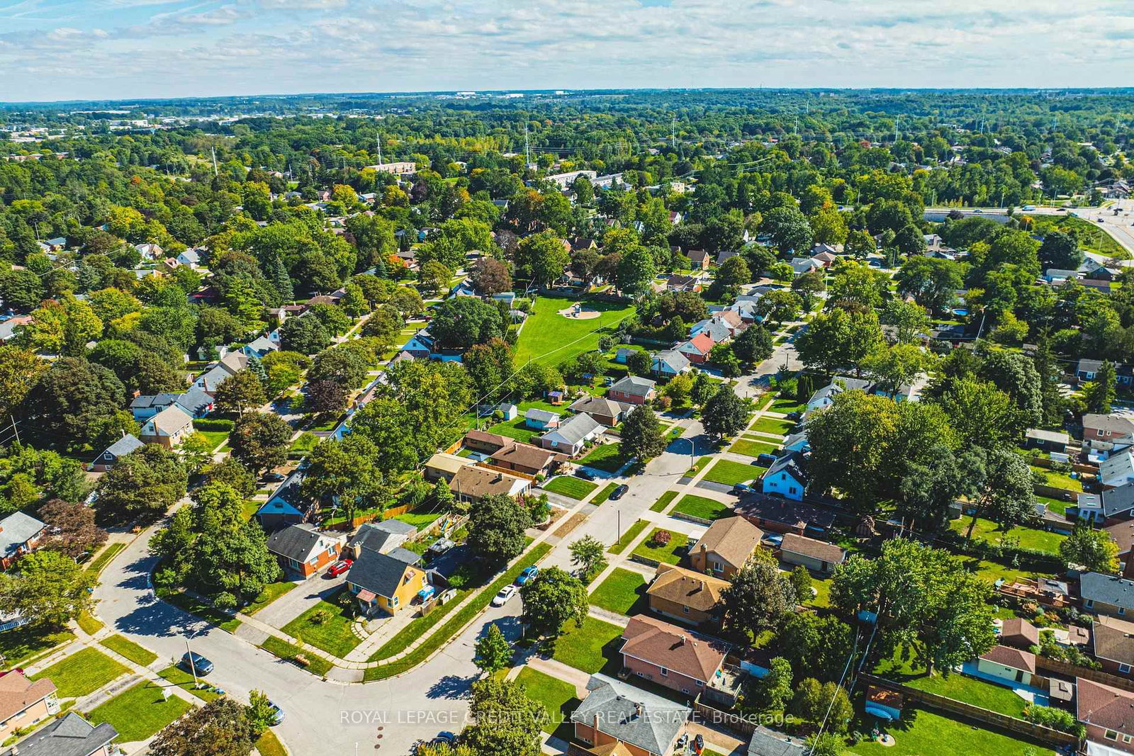 12 Stevenson Avenue • London East, ON photo 36