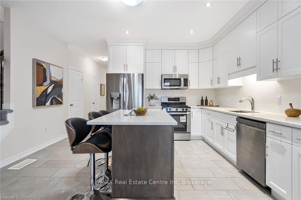 222 POPPY Drive E • Guelph, ON photo 7