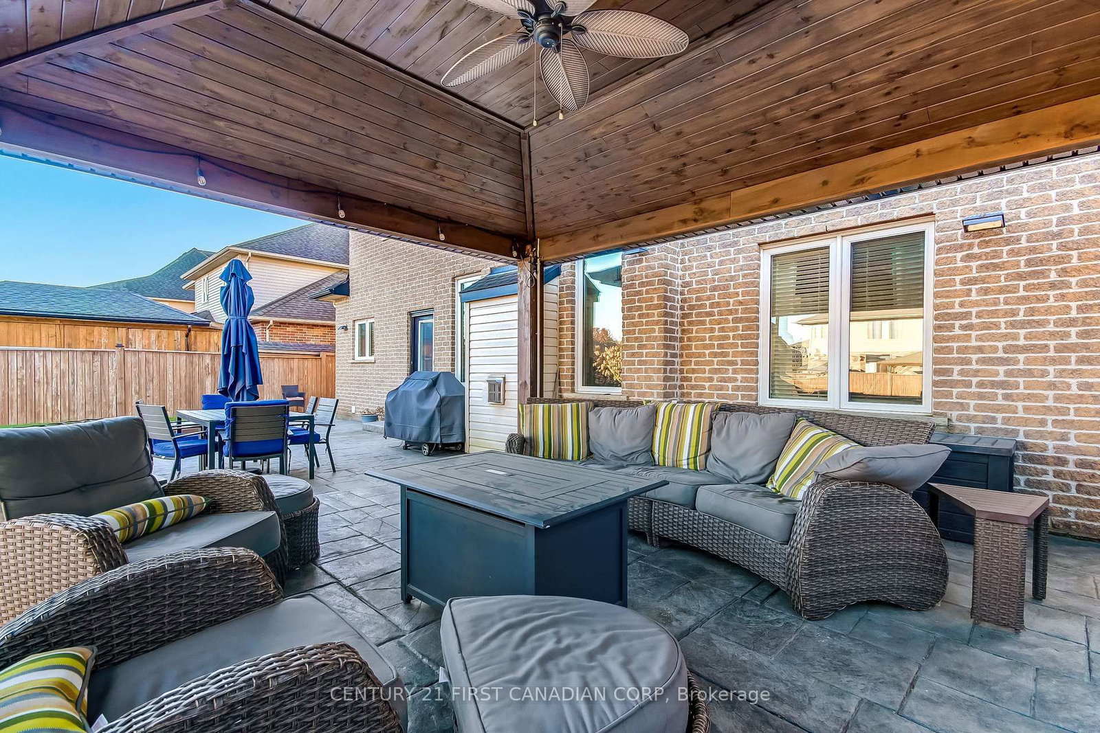 3519 Loyalist Court • London South, ON photo 32