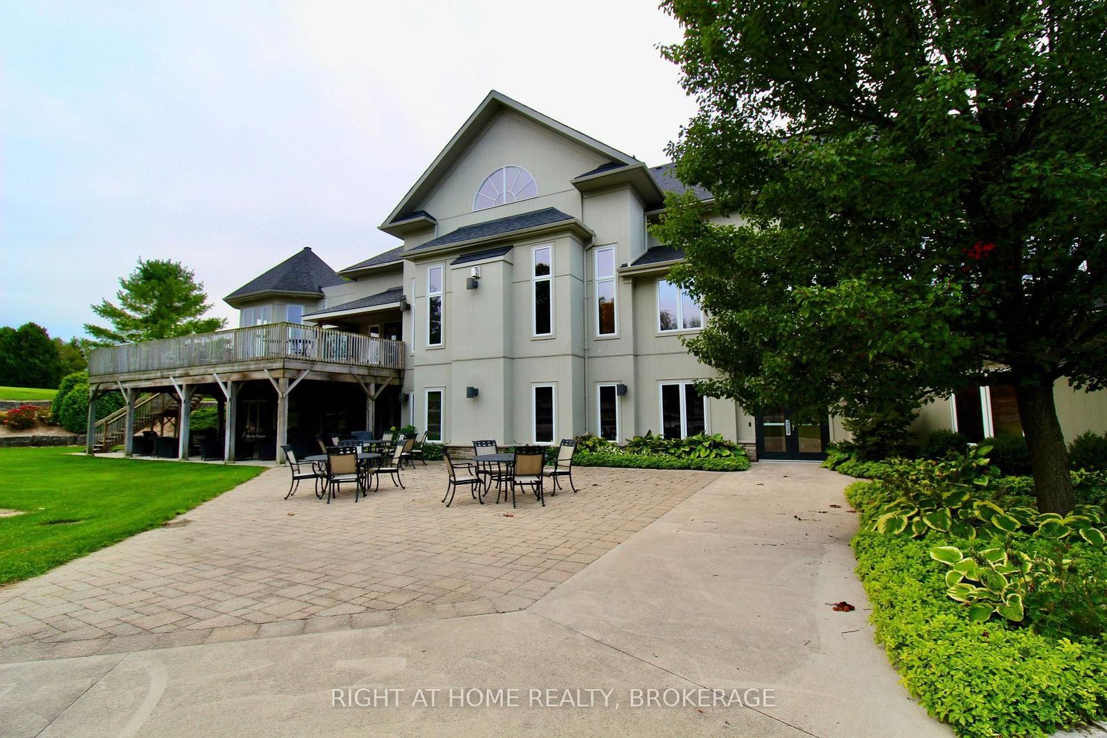 40 Stornoway Crescent • #40 • Huron East, ON photo 37