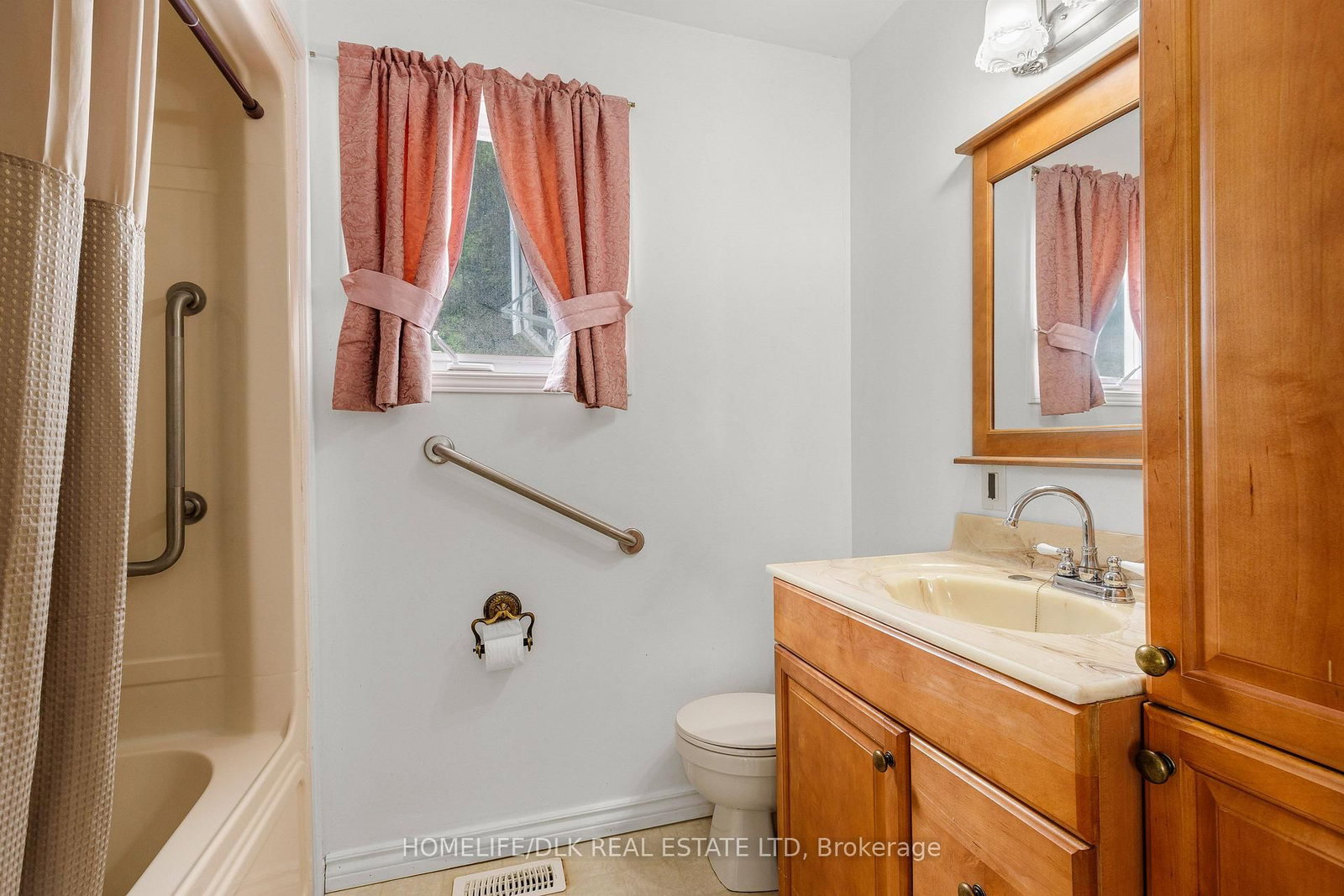 415 2 Highway S • Edwardsburgh/Cardinal, ON photo 14