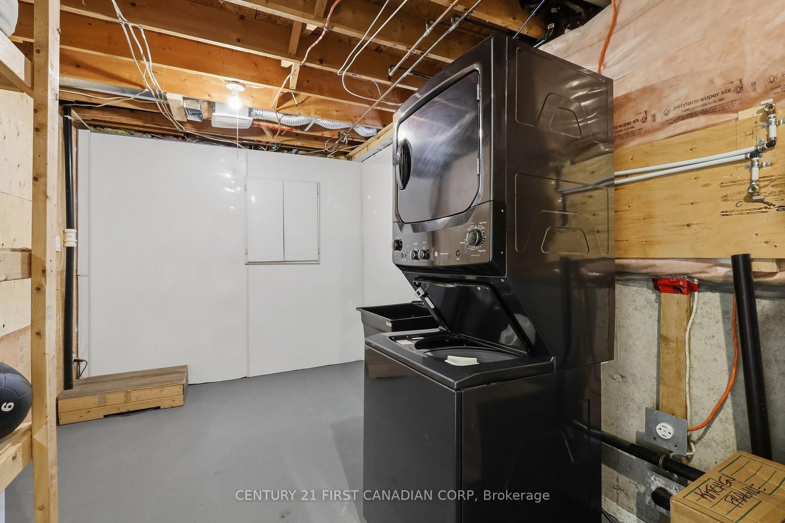 546 Talltree Crescent • London East, ON photo 43