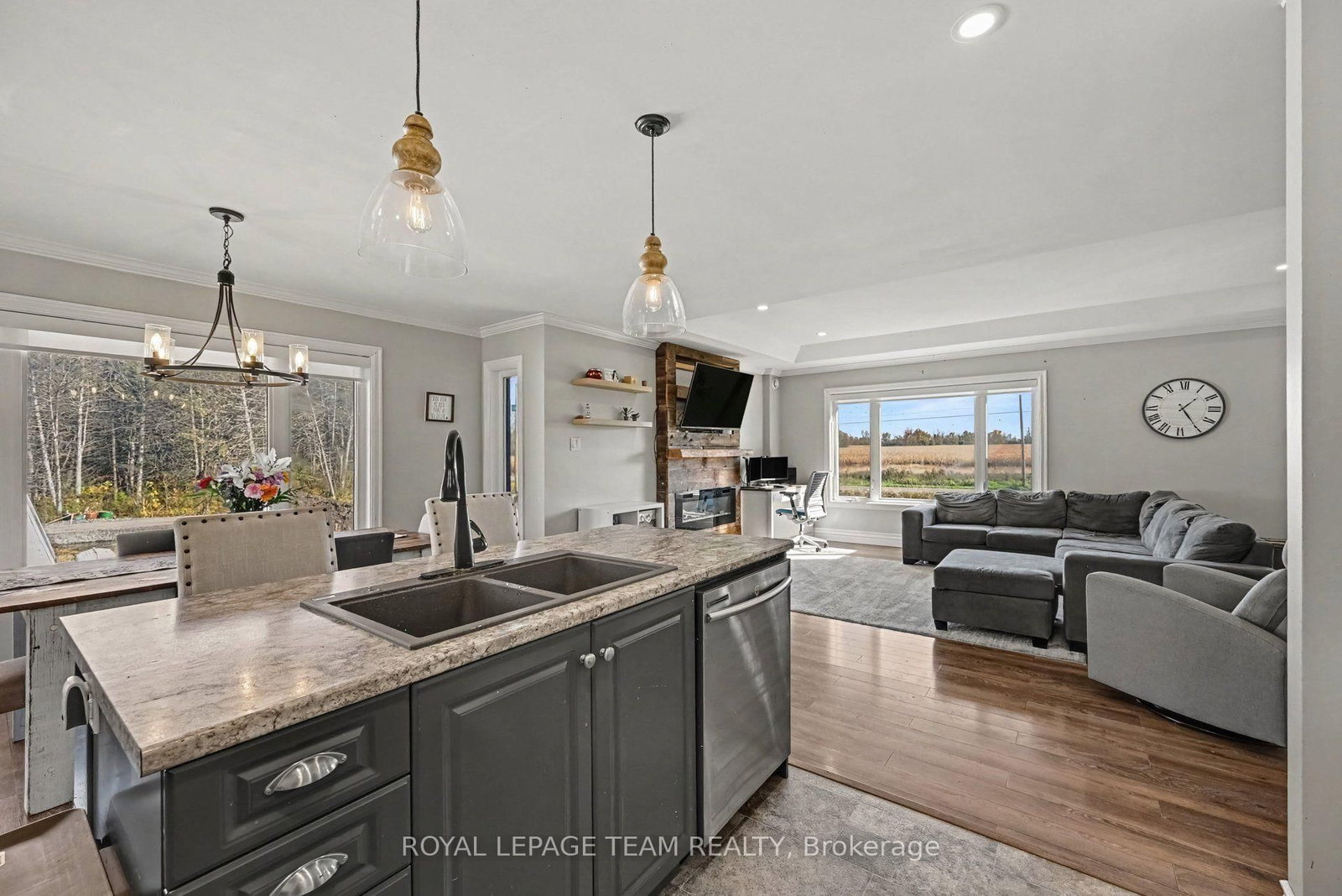 14241 Casselman Road • North Stormont, ON photo 13