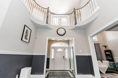 108 Montmorency Drive • Hamilton, ON photo 3