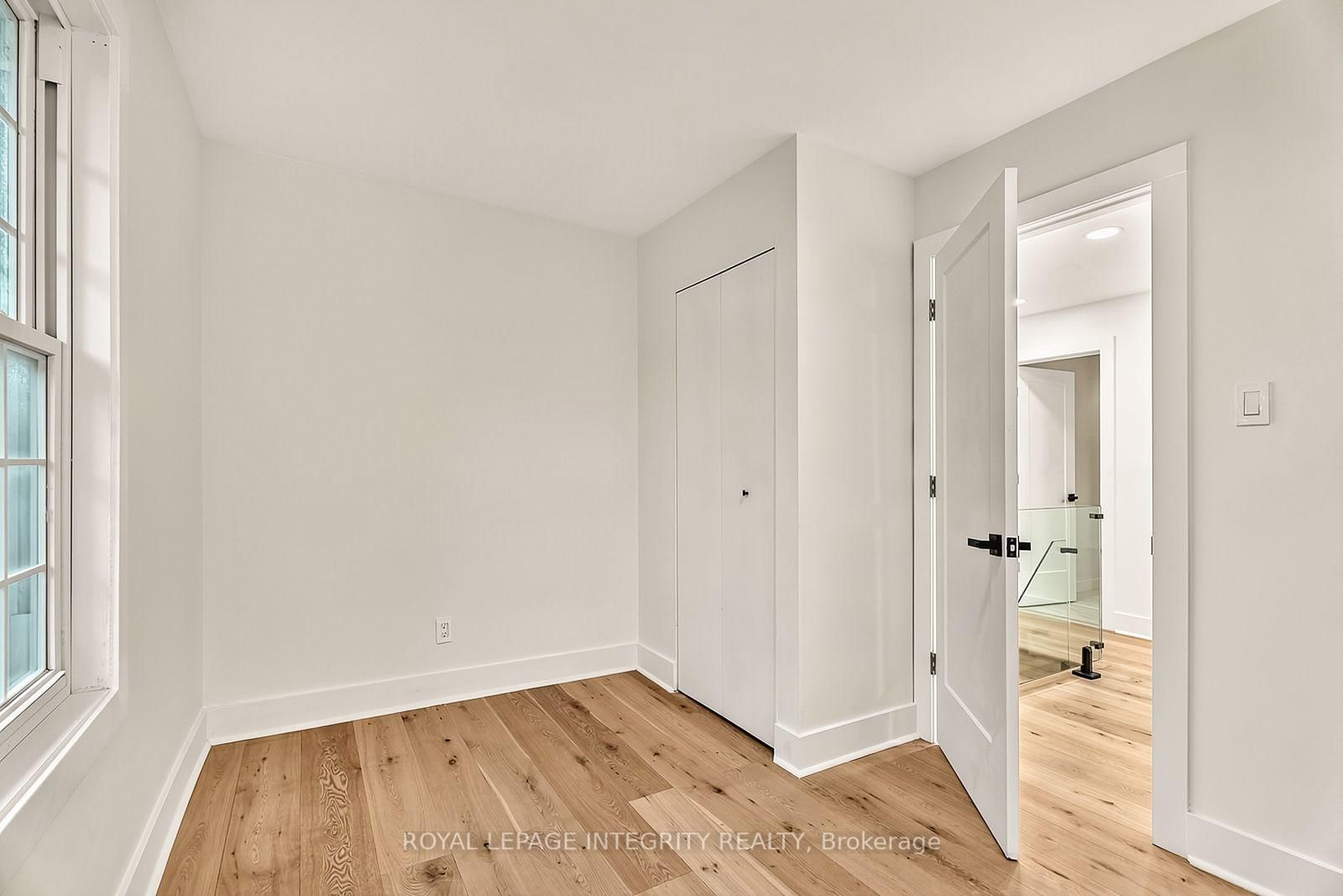 731 Ludgate Court • Ottawa, ON photo 36