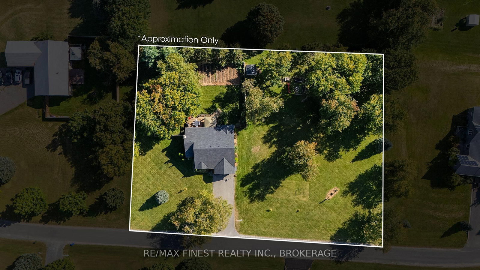 4404 Ashwood Drive • Sydenham, ON photo 50