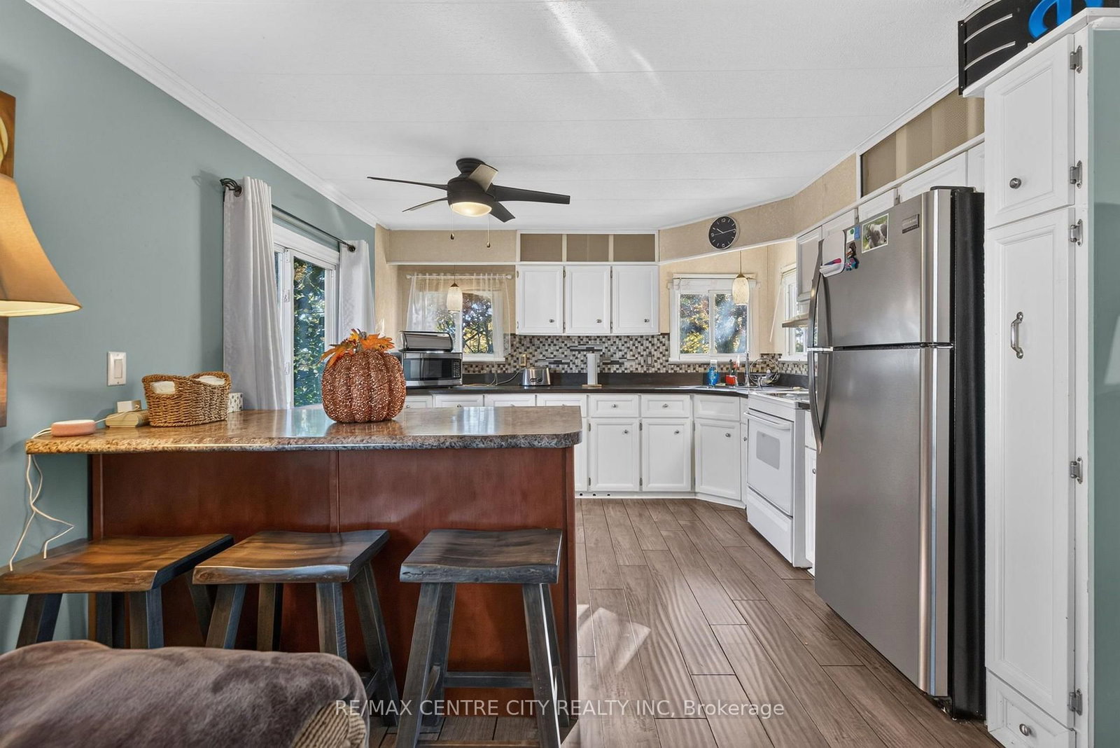 3100 Dorchester Road • #55 • Thames Centre, ON photo 3
