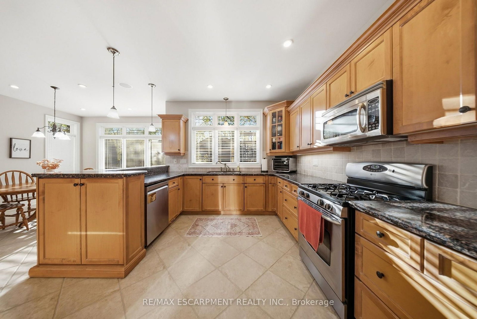 95 Tollgate Drive • Hamilton, ON photo 15