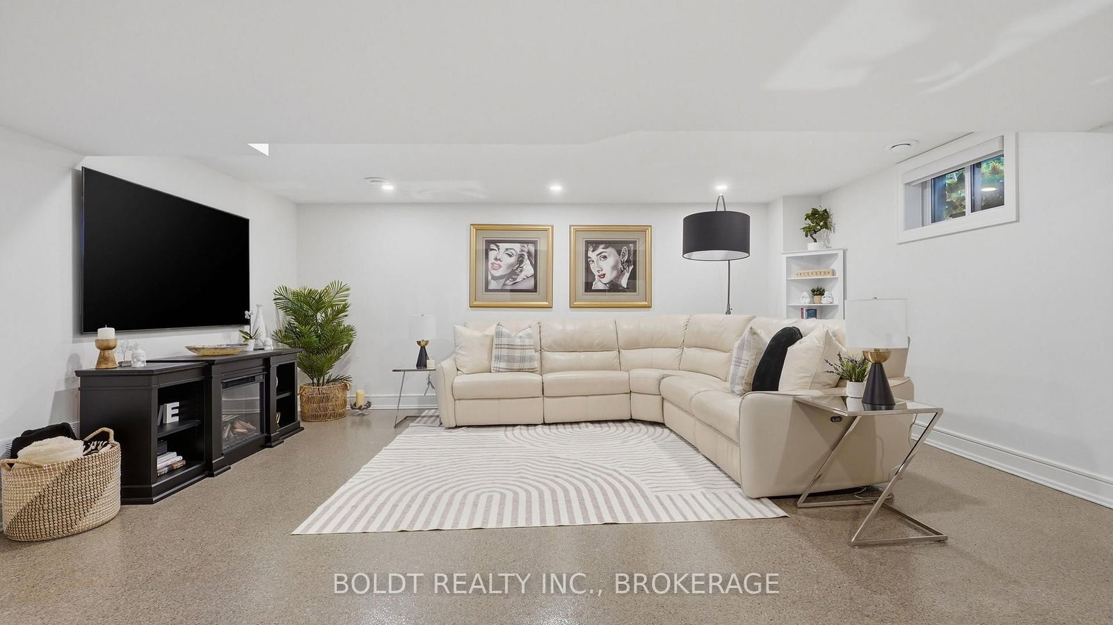 15 The Cedars Street • St. Catharines, ON photo 21
