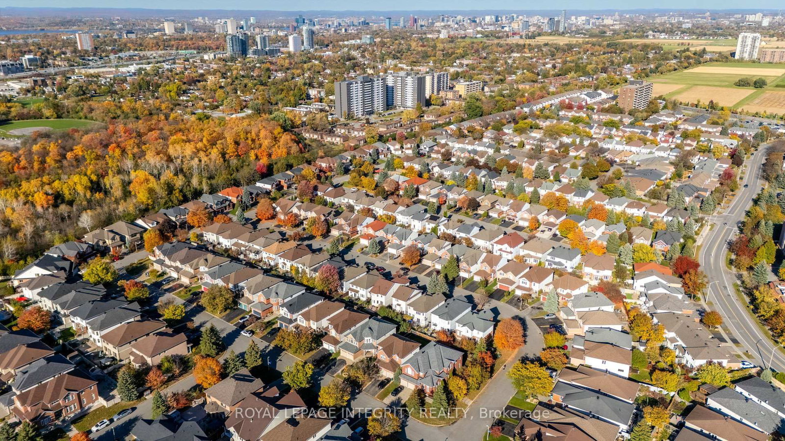 104 WHITESTONE Drive • Ottawa, ON photo 33