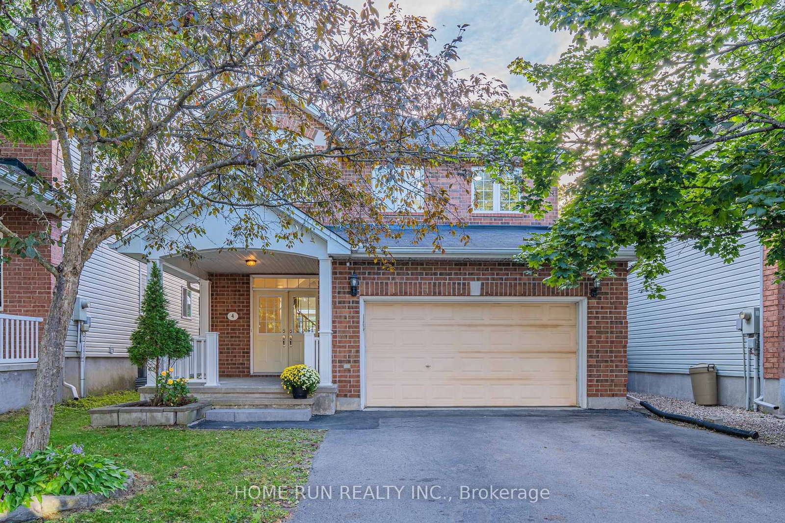 4 Drysdale Street, Beaverbrook, Kanata, ON