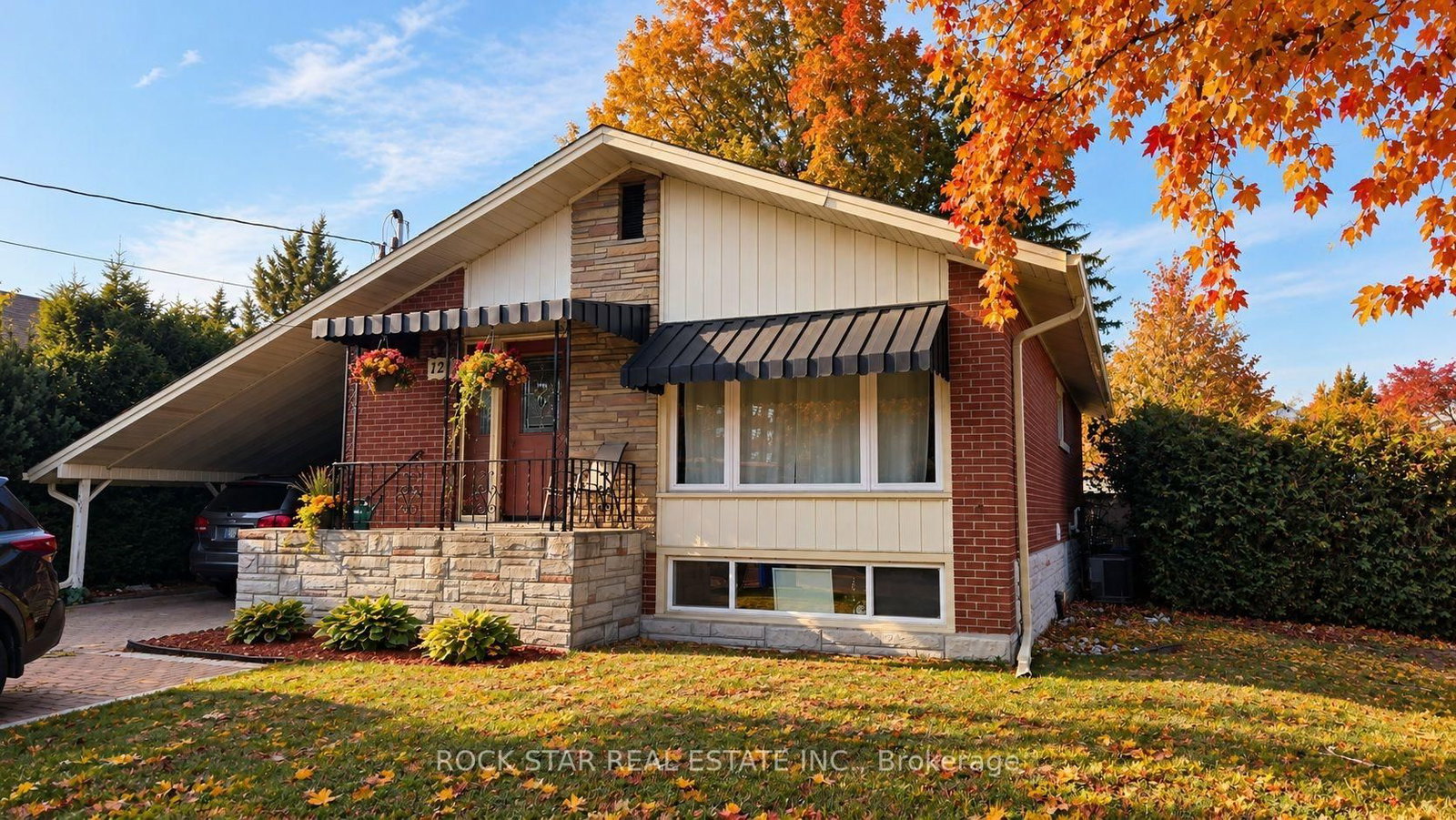 Detached House for lease at Main-121 Toby Crescent, Hamilton, Ontario, L8T 2N9 - Huntington - MLS: X14103426