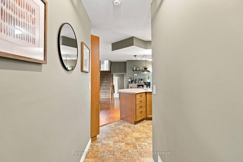 399 STARWOOD Dr photo 5