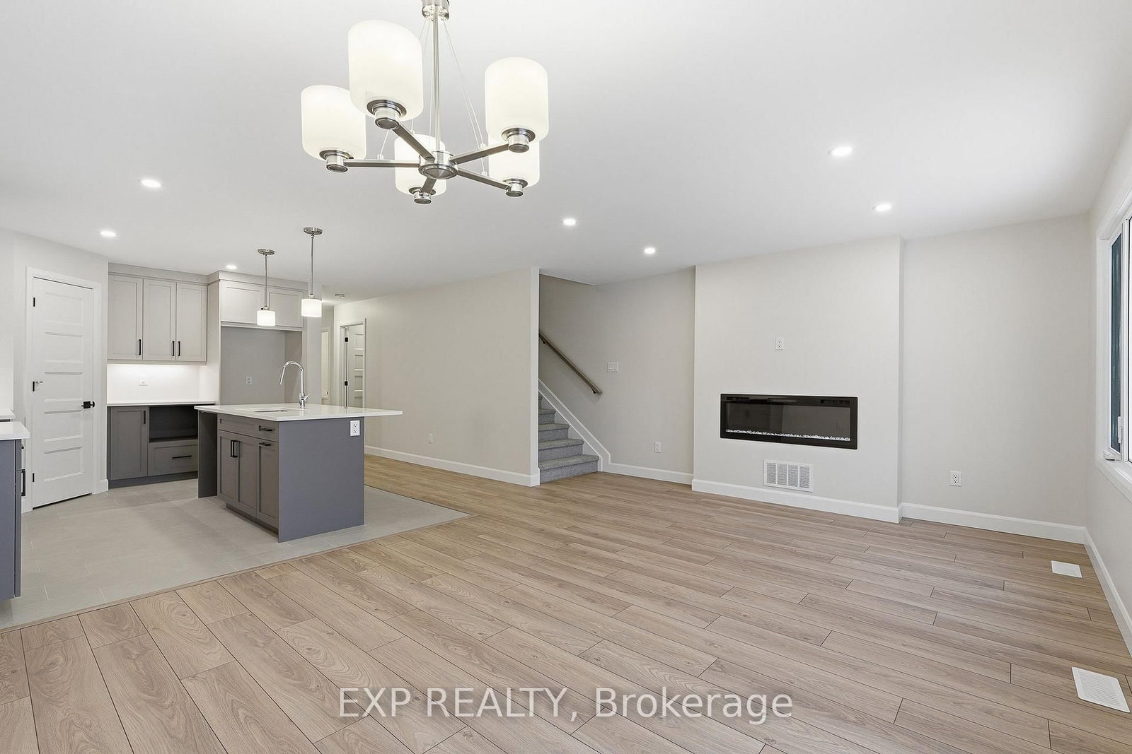 140 Elizabeth Crescent • North Dundas, ON photo 11