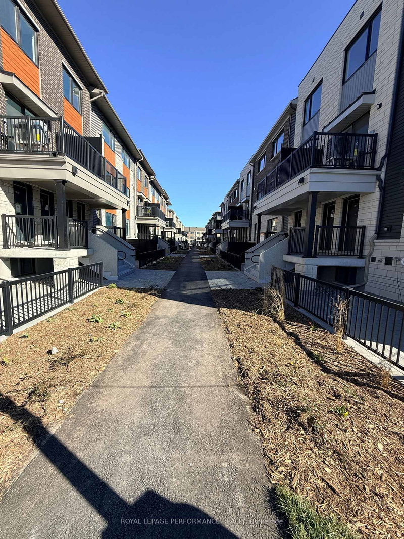 9 - 1001 Glenroy Gilbert Drive