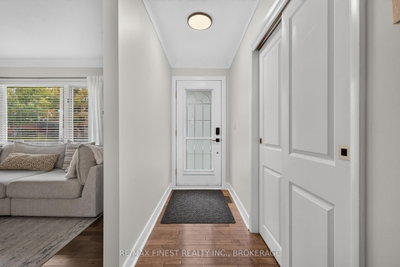 89 Sunset Boulevard • Kingston, ON photo 6