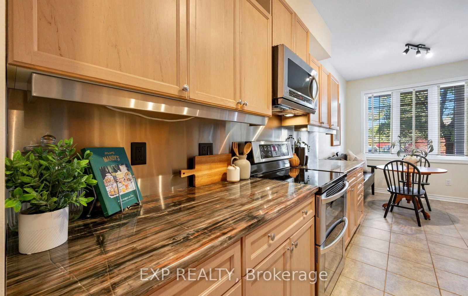 110 Napier Street W • #27 • Blue Mountains, ON photo 20