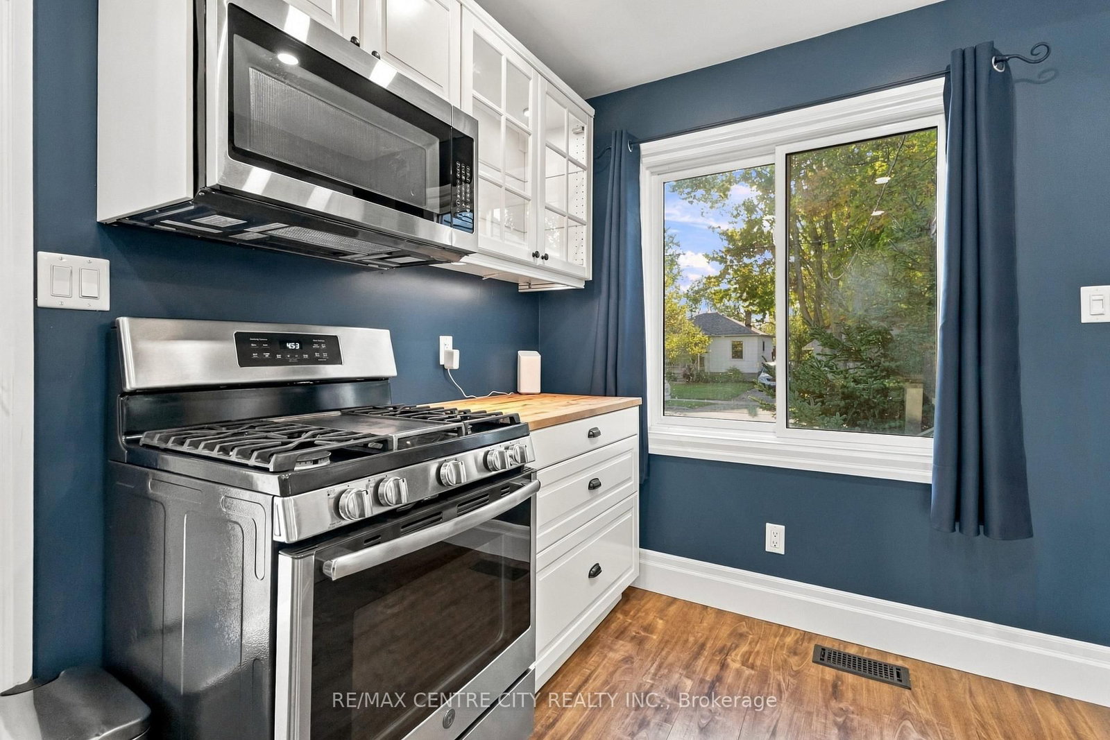 794 Strand Street • London East, ON photo 10