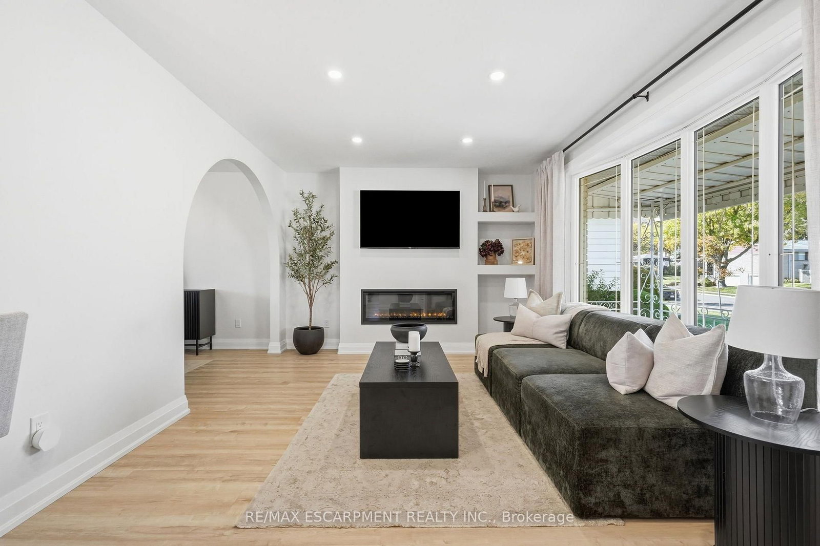 48 Stoney Brook Drive • Hamilton, ON photo 17