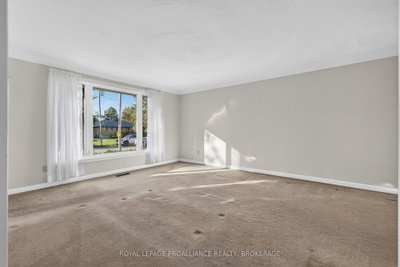 1416 Woodfield Crescent • Kingston, ON photo 7