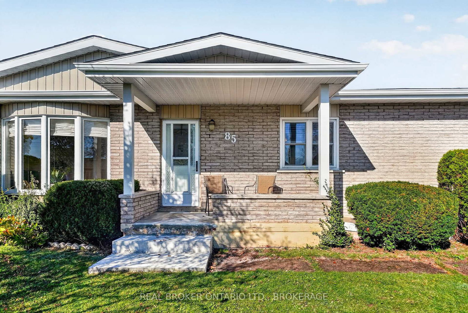 85 Victoria Street W • North Glengarry, ON photo 3