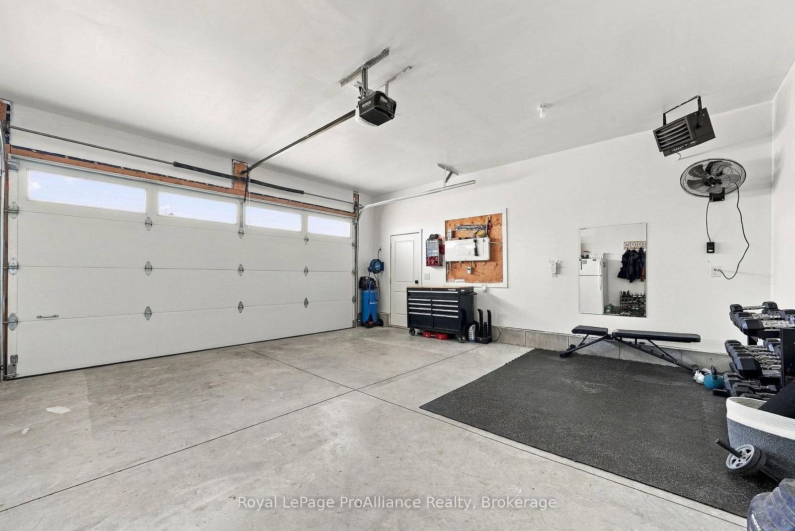 14 Horton Court • Belleville, ON photo 46