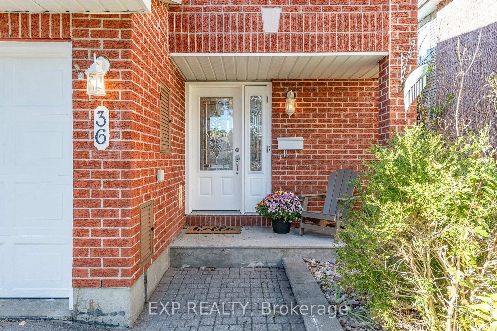 36 Meadowbreeze Drive • Ottawa, ON photo 4