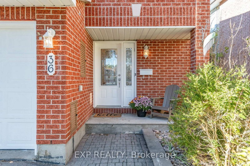 36 Meadowbreeze Dr photo 4