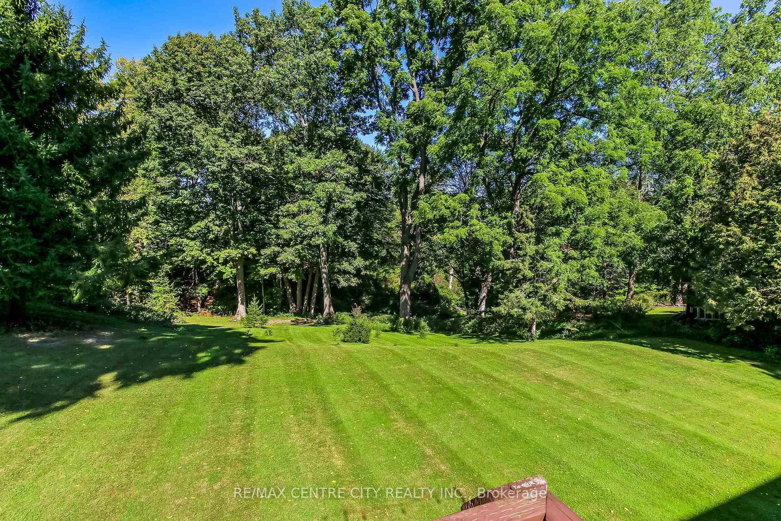 37450 Lake Line • Southwold, ON photo 43