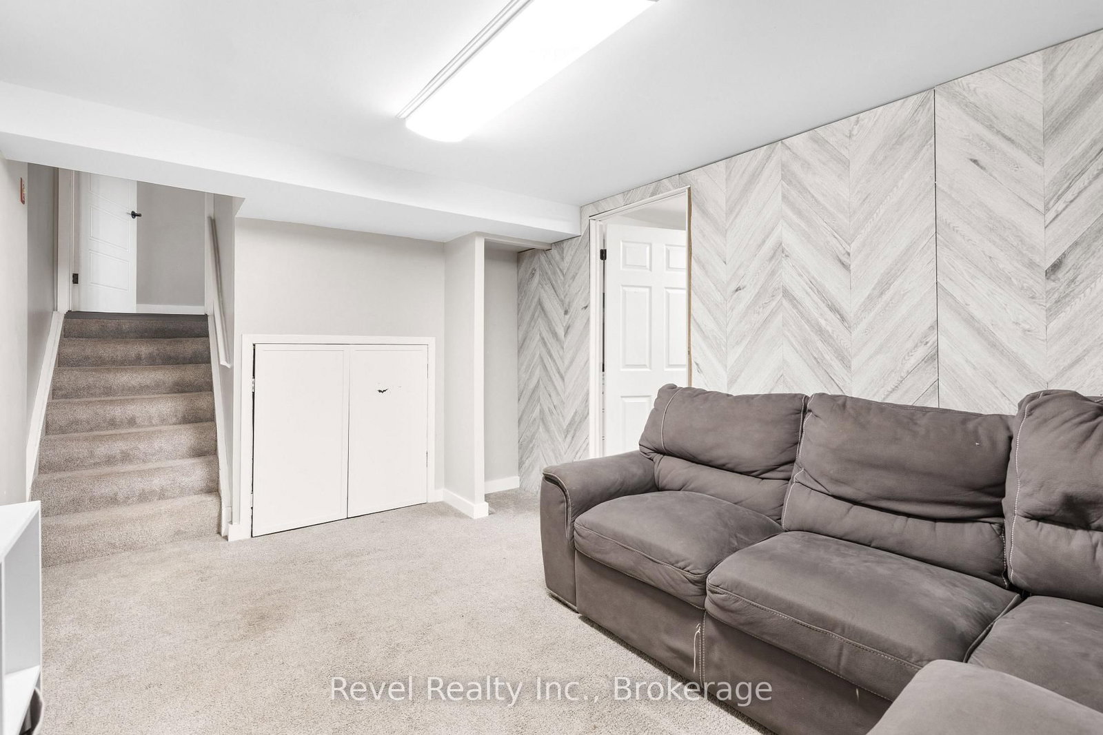 17 Mohawk Drive • Kawartha Lakes, ON photo 25