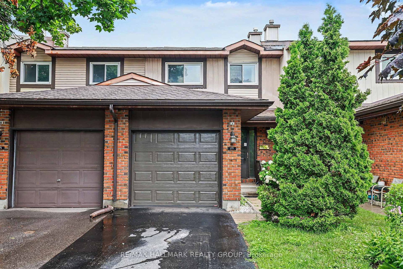 277 Pickford Drive • Kanata, ON photo 2