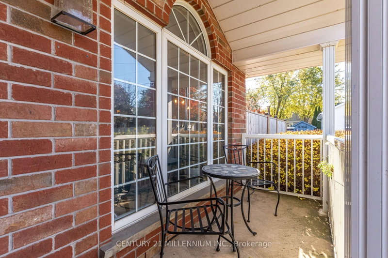 125 Jelly St N photo 3