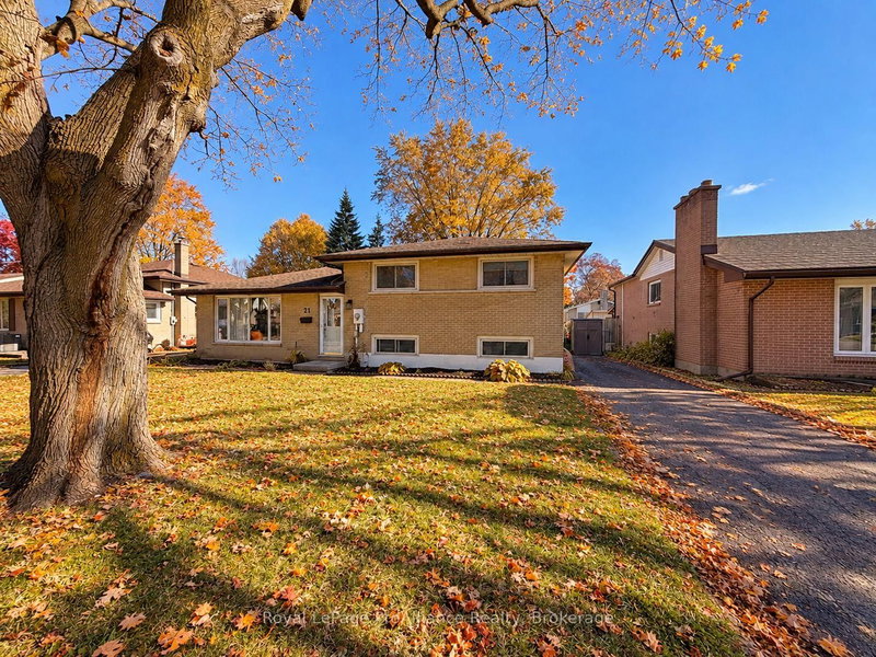 21 Lambert Dr photo 2