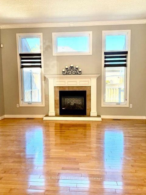 25 Falconridge Court