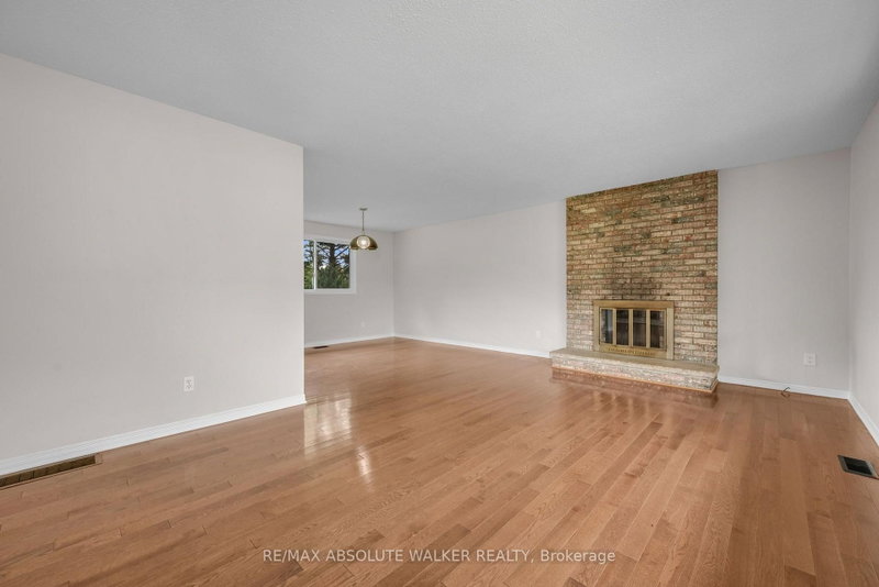 1447 Stagecoach Rd photo 5