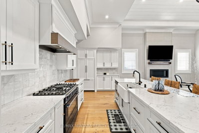 1A Bayberry Lane • Niagara-on-the-Lake, ON photo 6