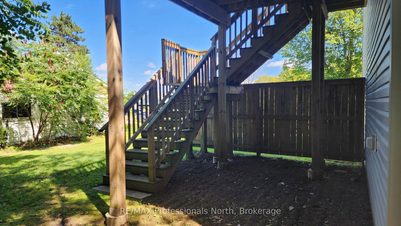 5 Greaves Avenue photo 6