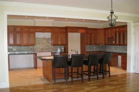 41 Paradise Blvd, Ramara, L0K1B0 | Image 2