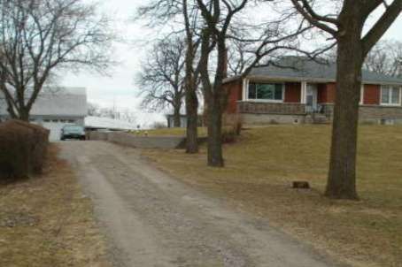 226 Carluke Rd, Hamilton - Rural Ancaster image-0-0