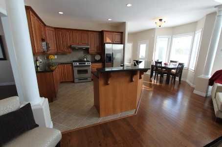 20 Basswood Circ, Oro-Medonte, L0L2L0 | Image 2